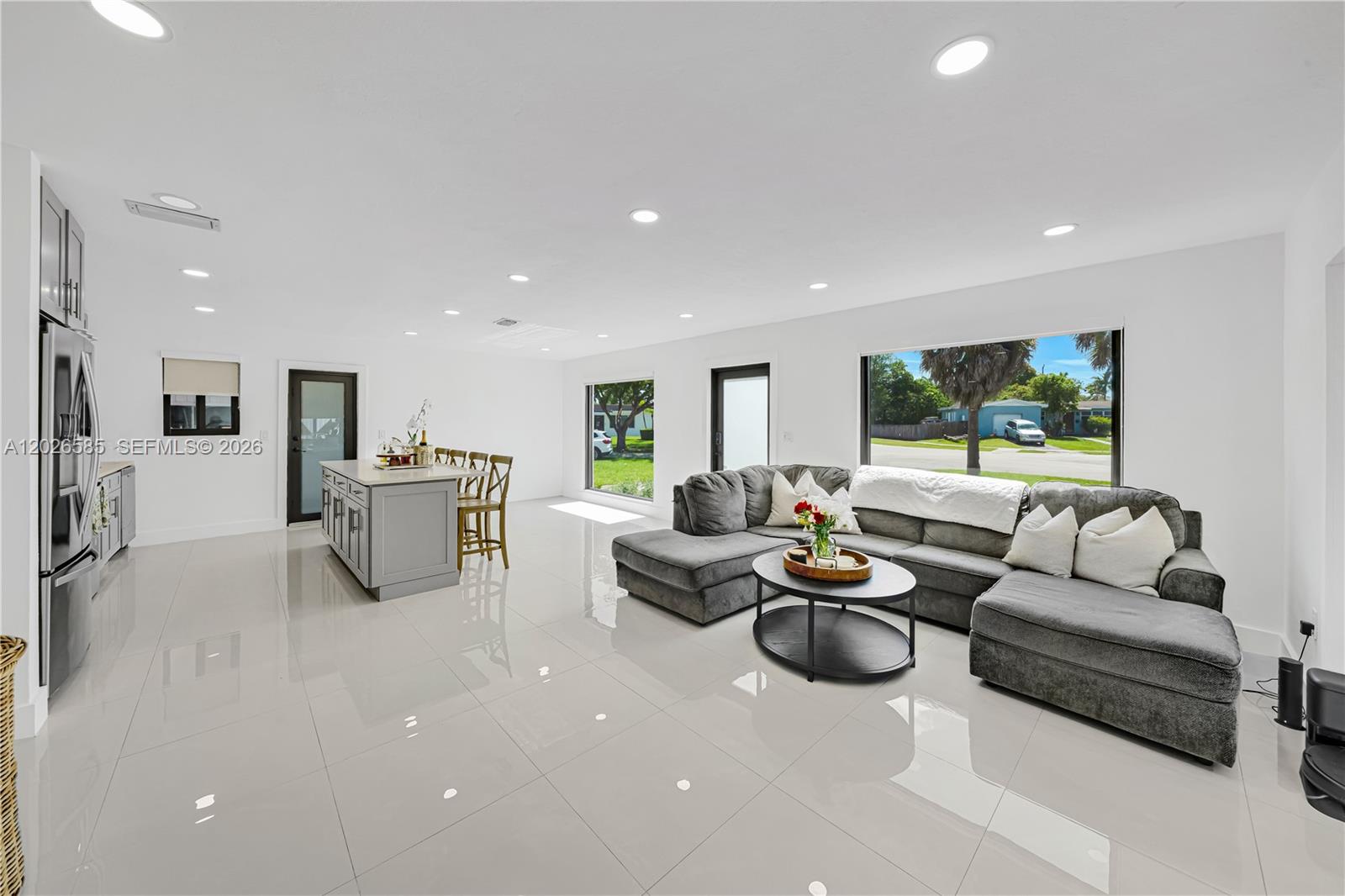 PINE TREE MANOR SEC 2 - Residential