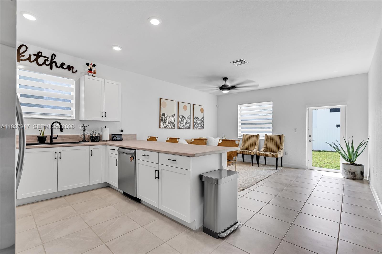 SIENA NORTH - Residential Lease