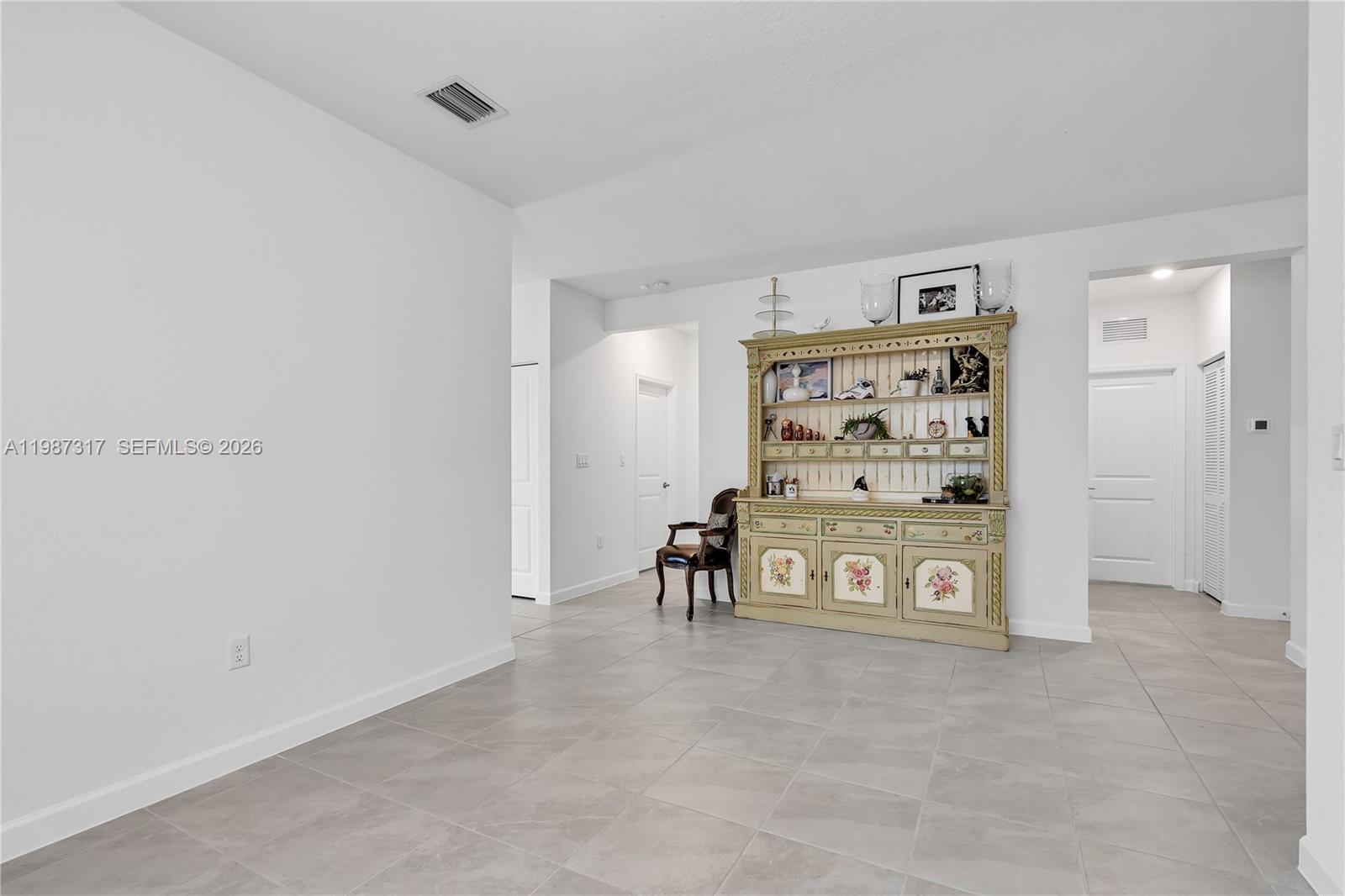 SIENA NORTH - Residential Lease