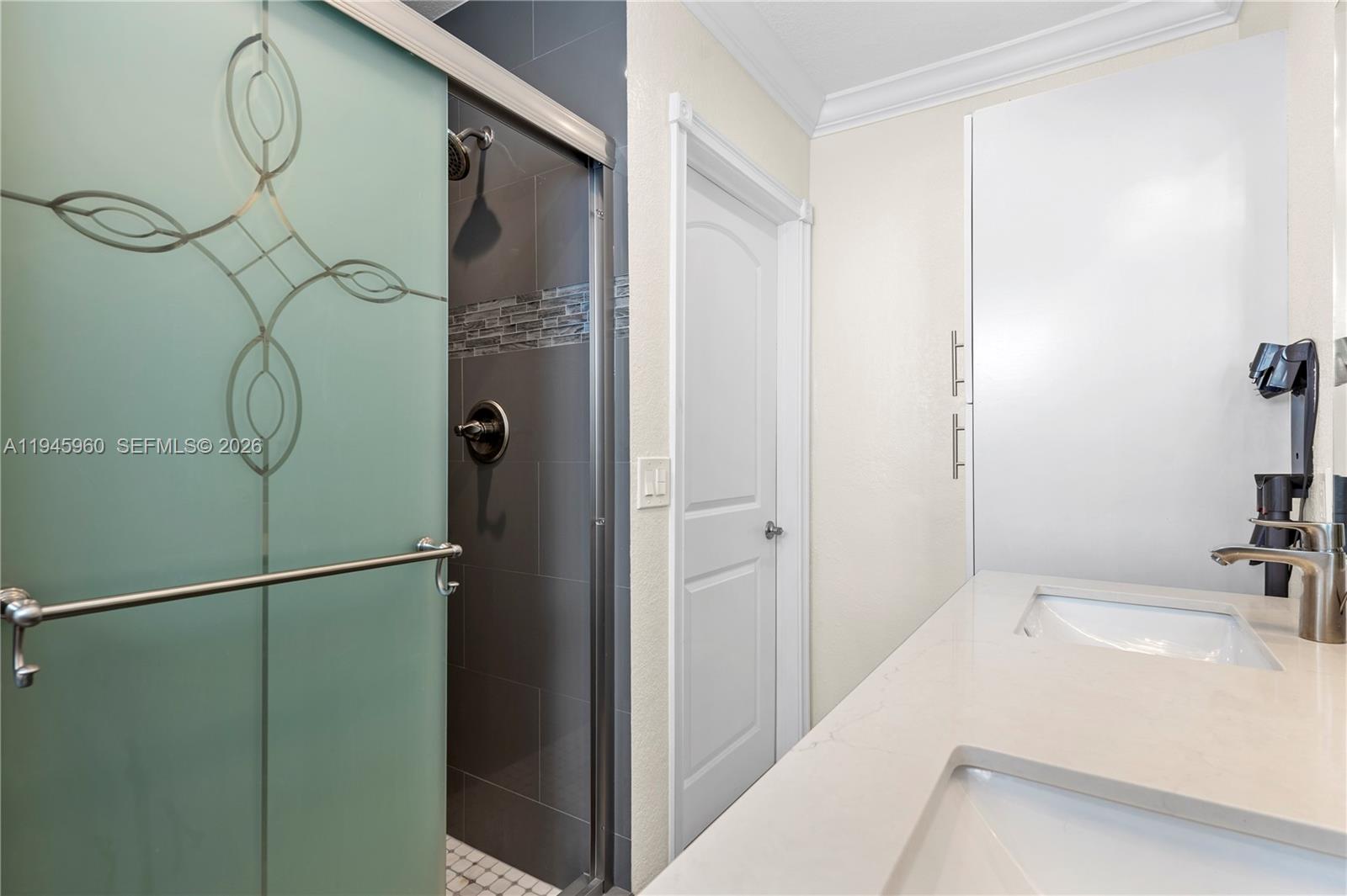 SECOND GULFSTREAM GARDEN - Residential