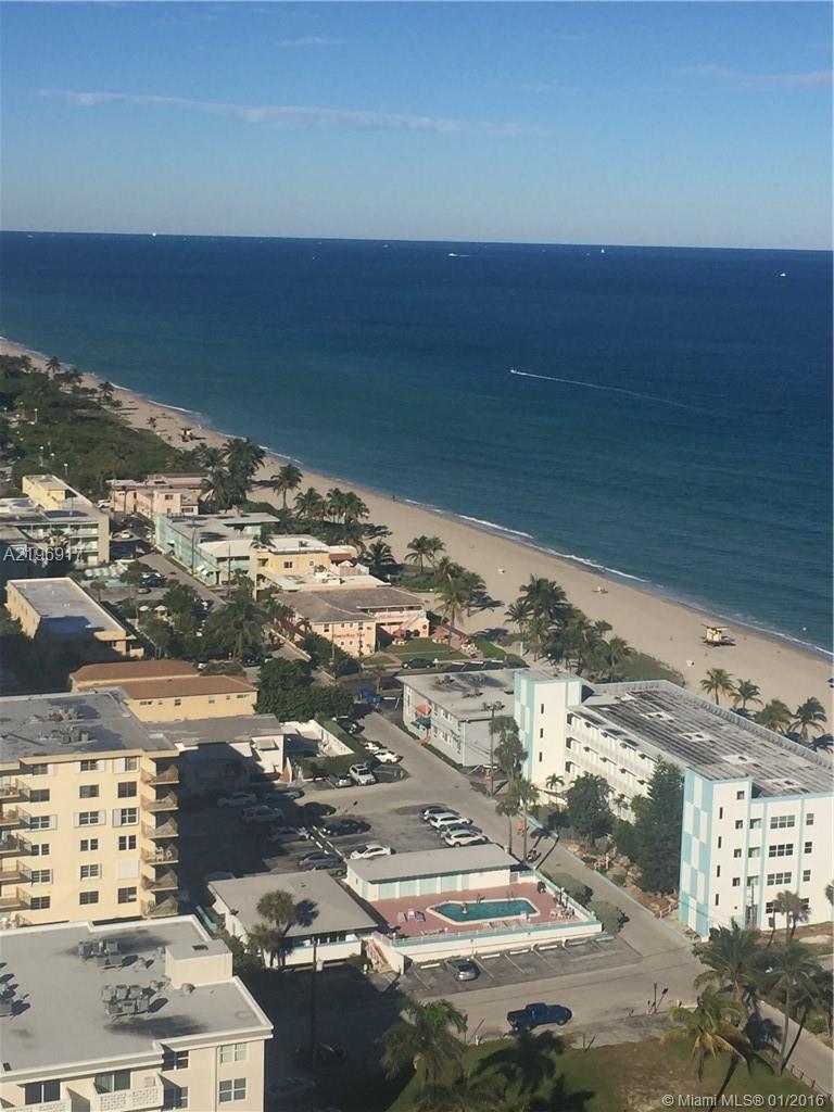 GORGEOUS VIEW TO THE OCEAN AND INTERCOSTAL FOR THE 26TH FLOOR , LARGE 2/2 IN PRESTIGES QUADOMAIN. HIGH EFFICIENCY A/C UNIT AND NEW SAMSUNG STOVE !!!!. FULL SERVICE BUILDING WITH 2 OCEANFRONT POOLS, REMODELED GYM, SAUNA, BILLARD ROOM AND RESTAURANT. ACCE SS TO THE BEACH!!!!!!!.