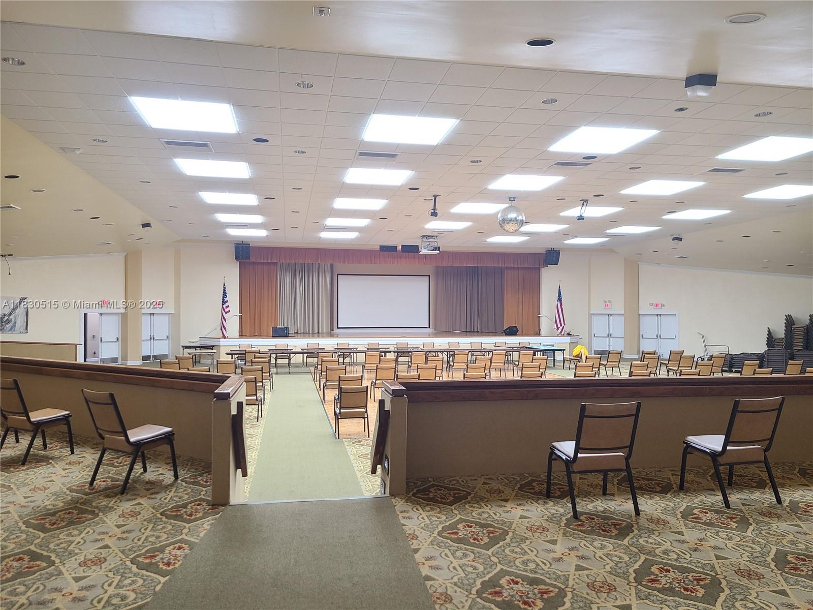 SUNRISE LAKES 83 CONDO - Residential