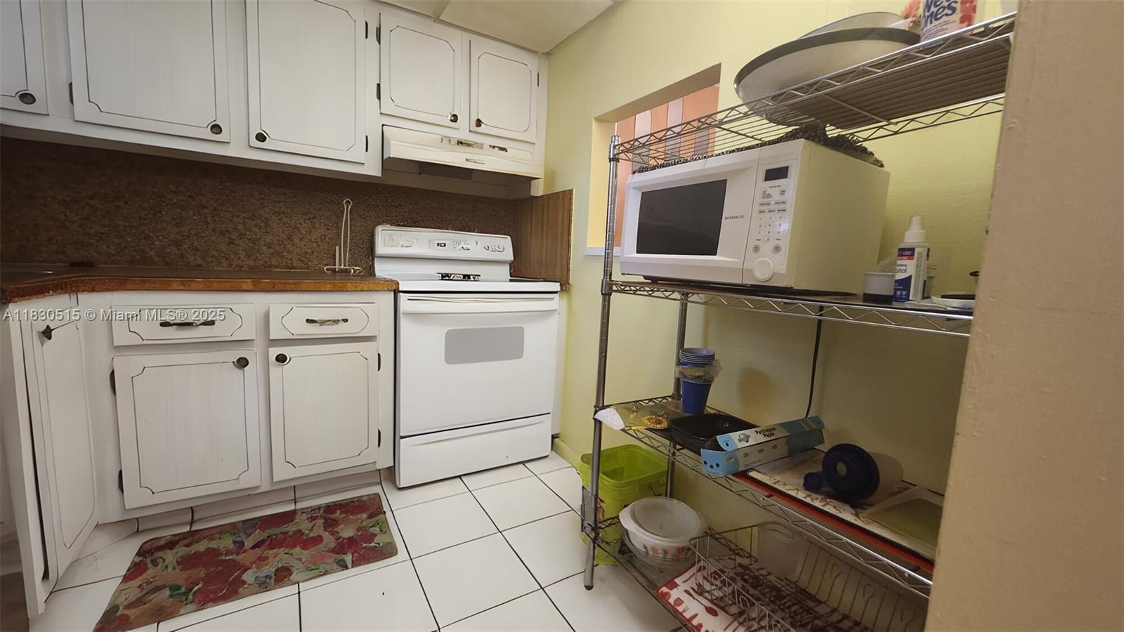 SUNRISE LAKES 83 CONDO - Residential