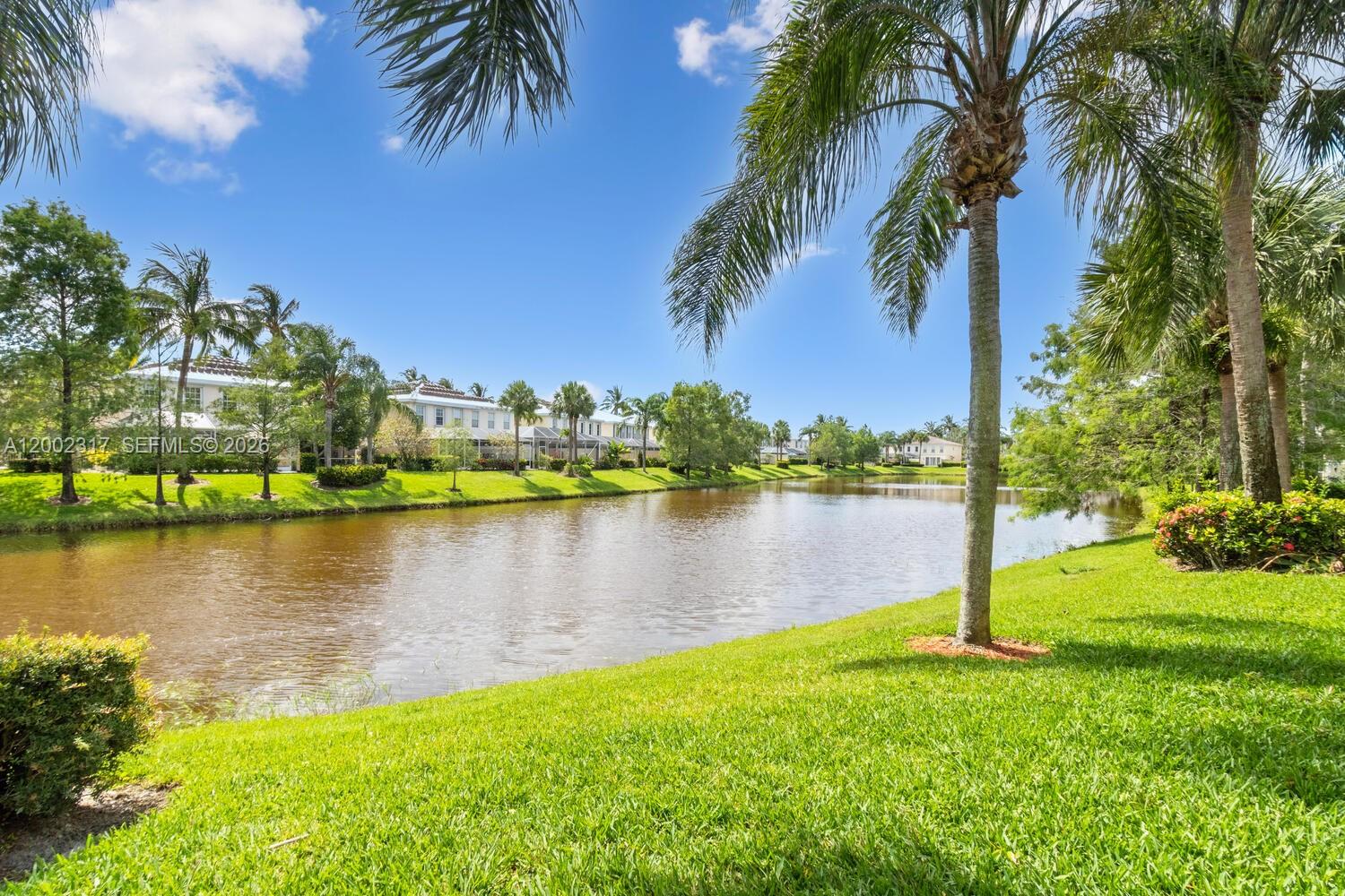 CATALINA LAKES - Residential Lease