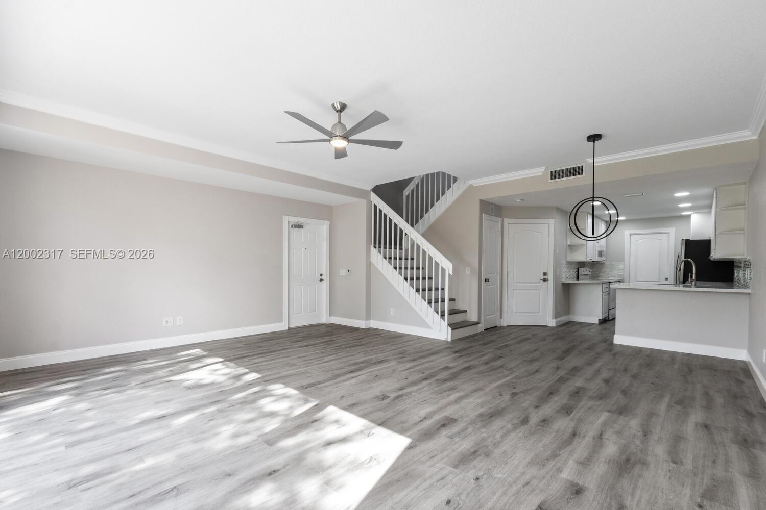 152 Santa Barbara Way 152