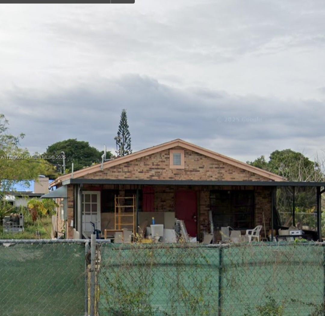 Property for Sale at 23100 Sw 123rd Ave, Miami, Broward County, Florida - Bedrooms: 2 
Bathrooms: 1  - $250,000