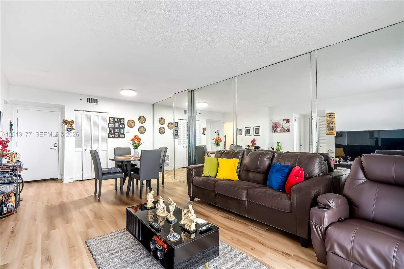 Hillcrest East 20 - Residential