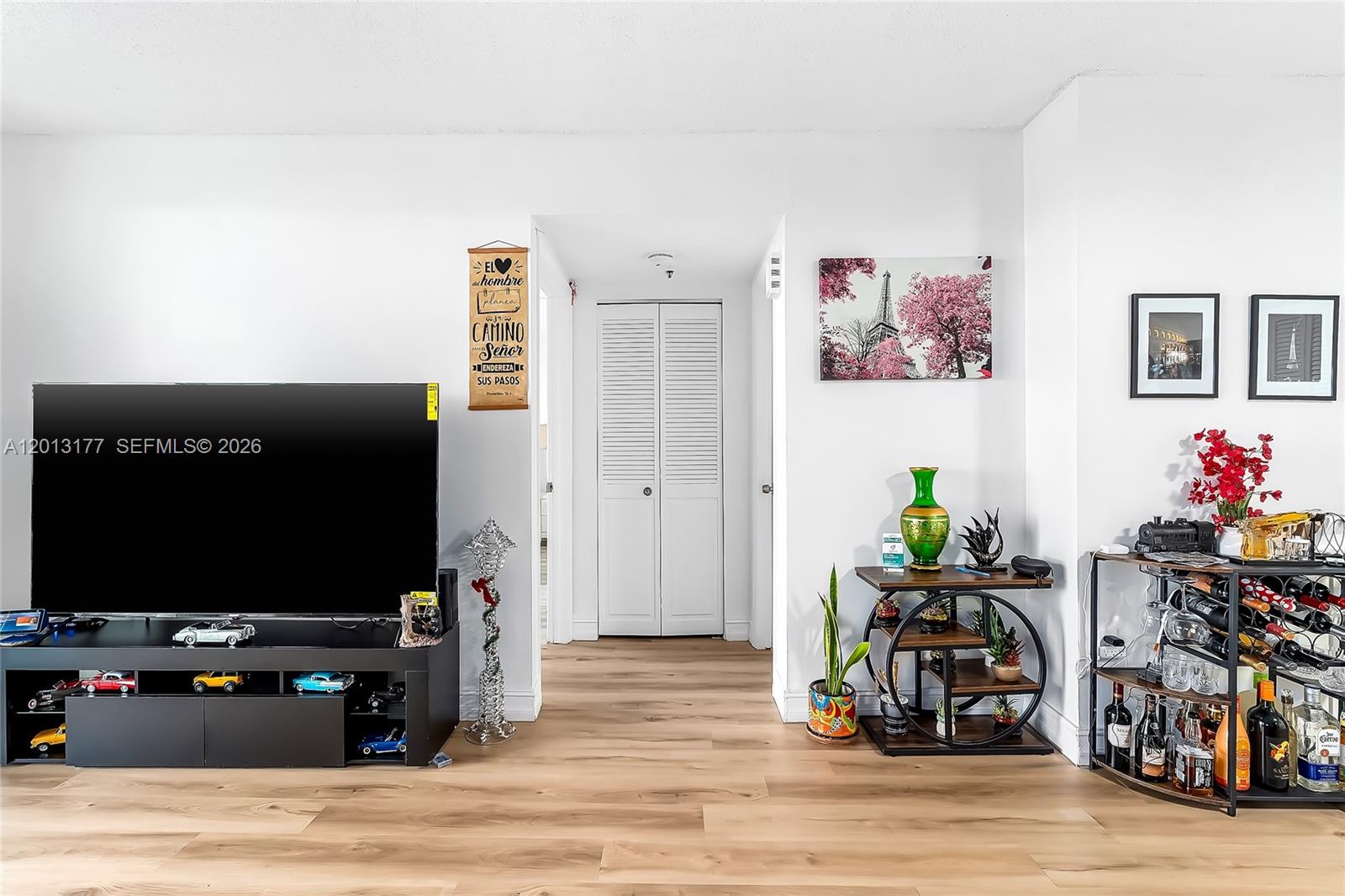 Hillcrest East 20 - Residential