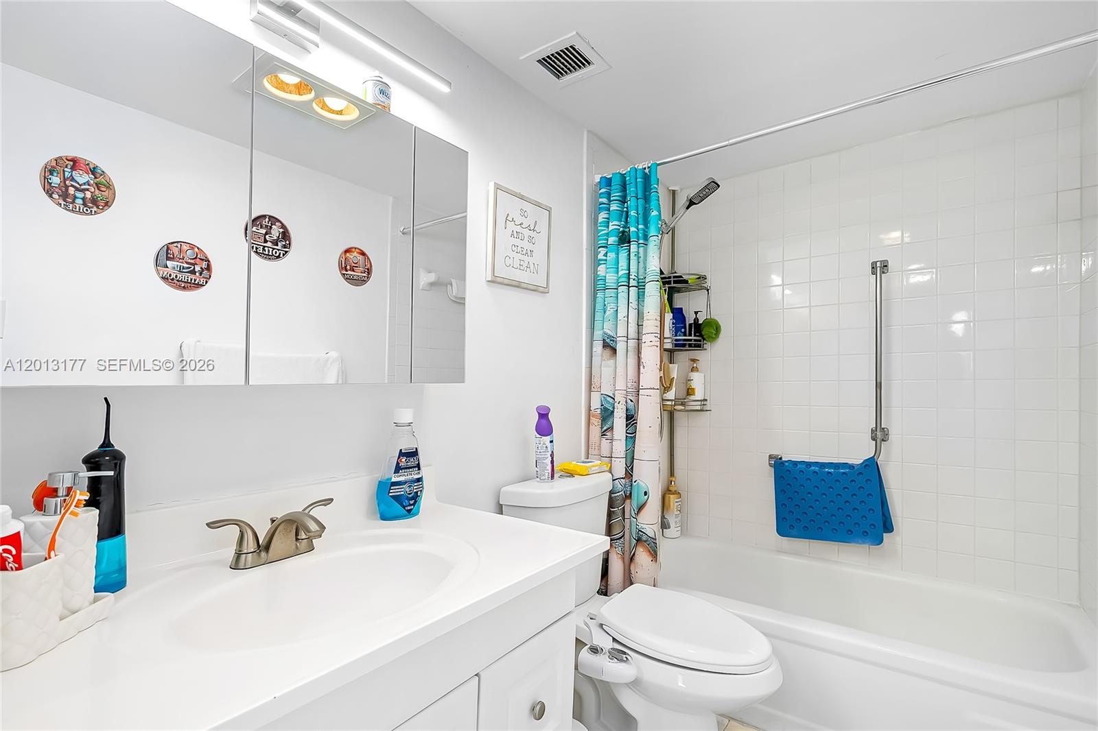 Hillcrest East 20 - Residential