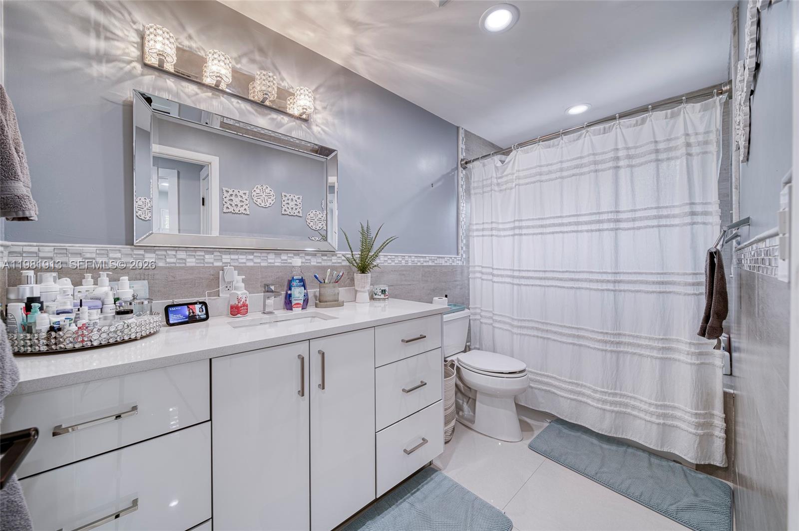 KENDALE SOUTH SEC 2 PART - Residential Lease