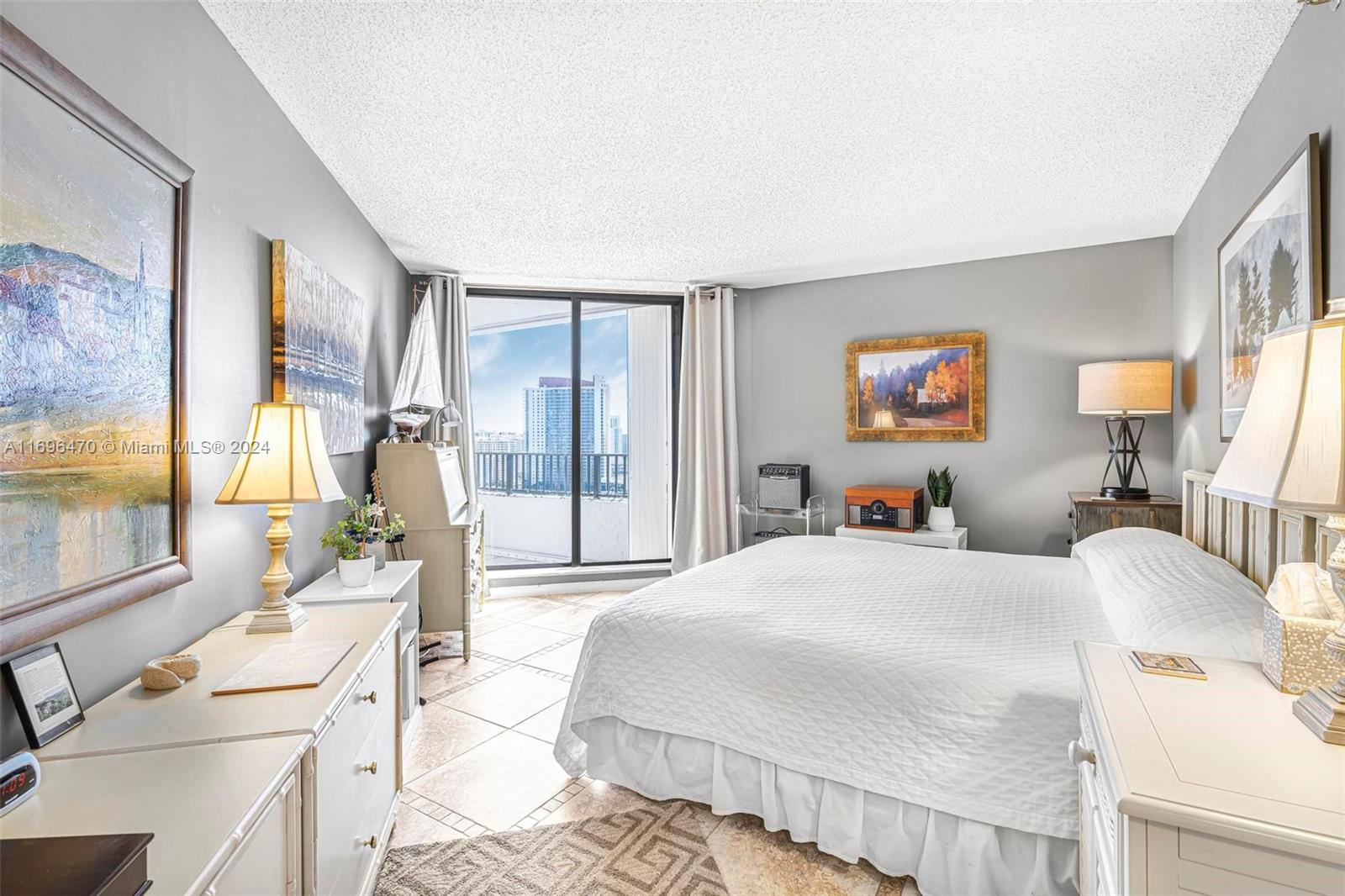 ANCHOR BAY CLUB CONDO - Residential