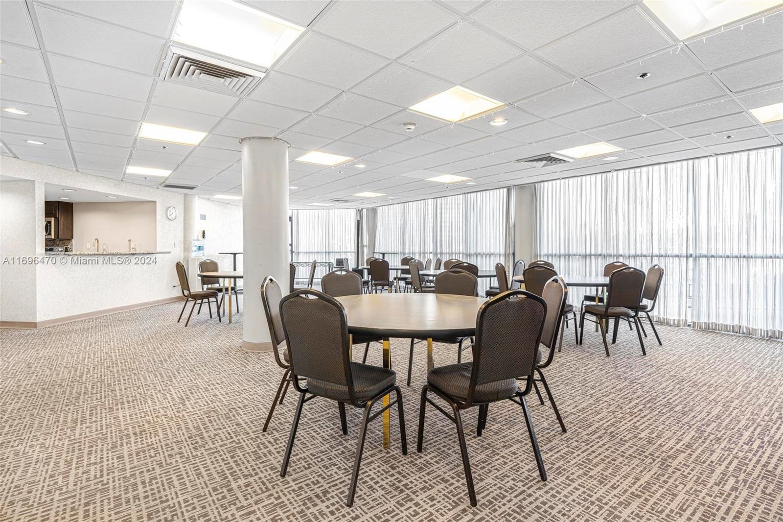 ANCHOR BAY CLUB CONDO - Residential