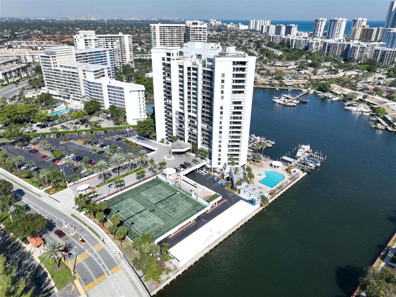 ANCHOR BAY CLUB CONDO - Residential