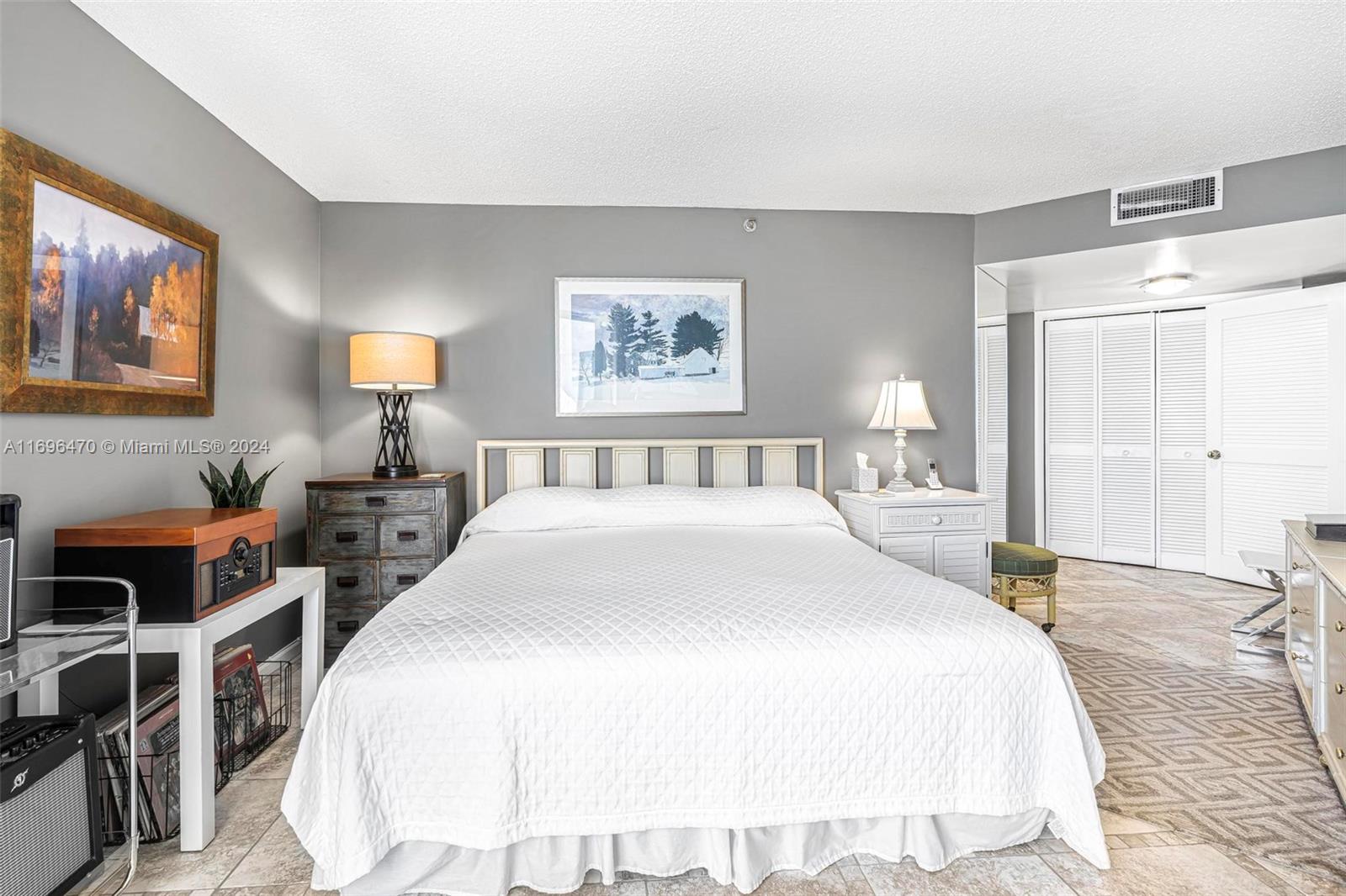 ANCHOR BAY CLUB CONDO - Residential