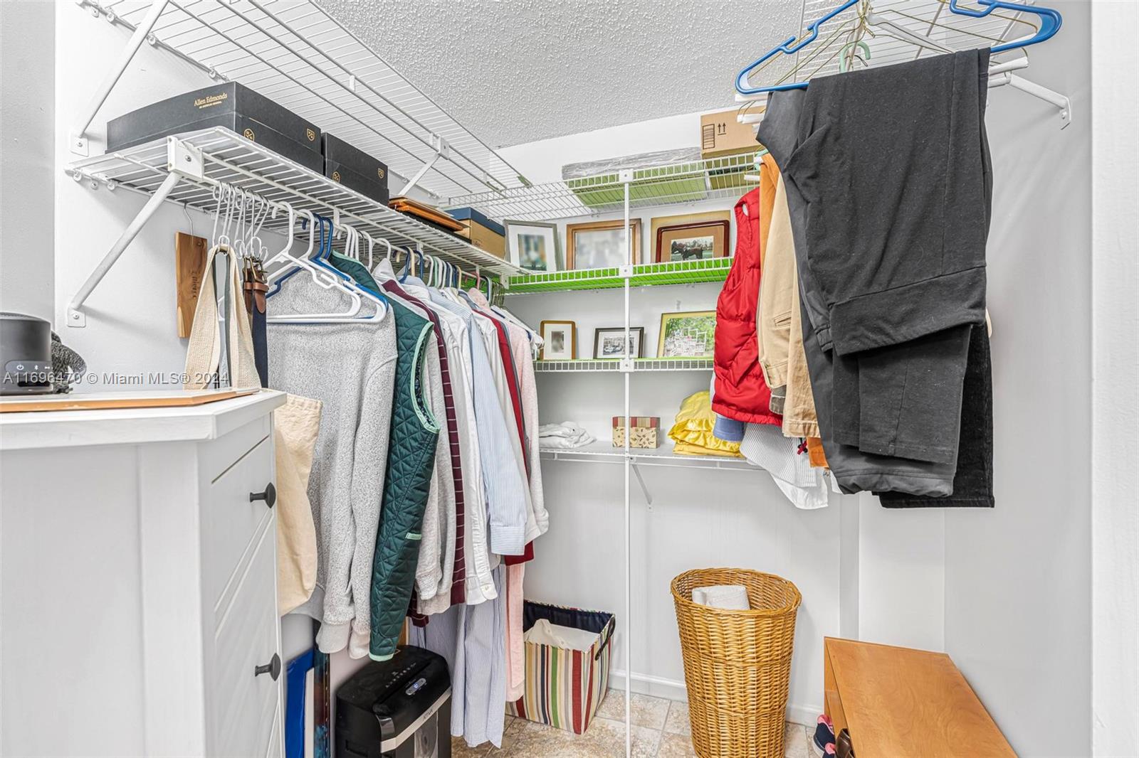 ANCHOR BAY CLUB CONDO - Residential