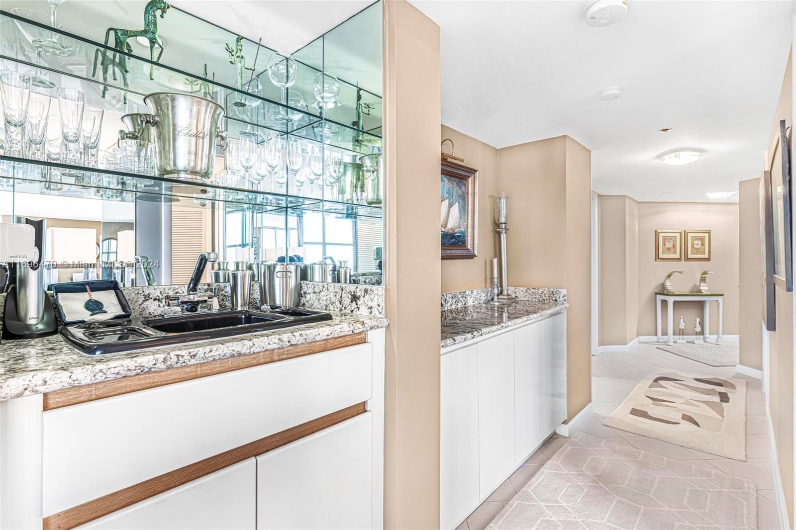 ANCHOR BAY CLUB CONDO - Residential