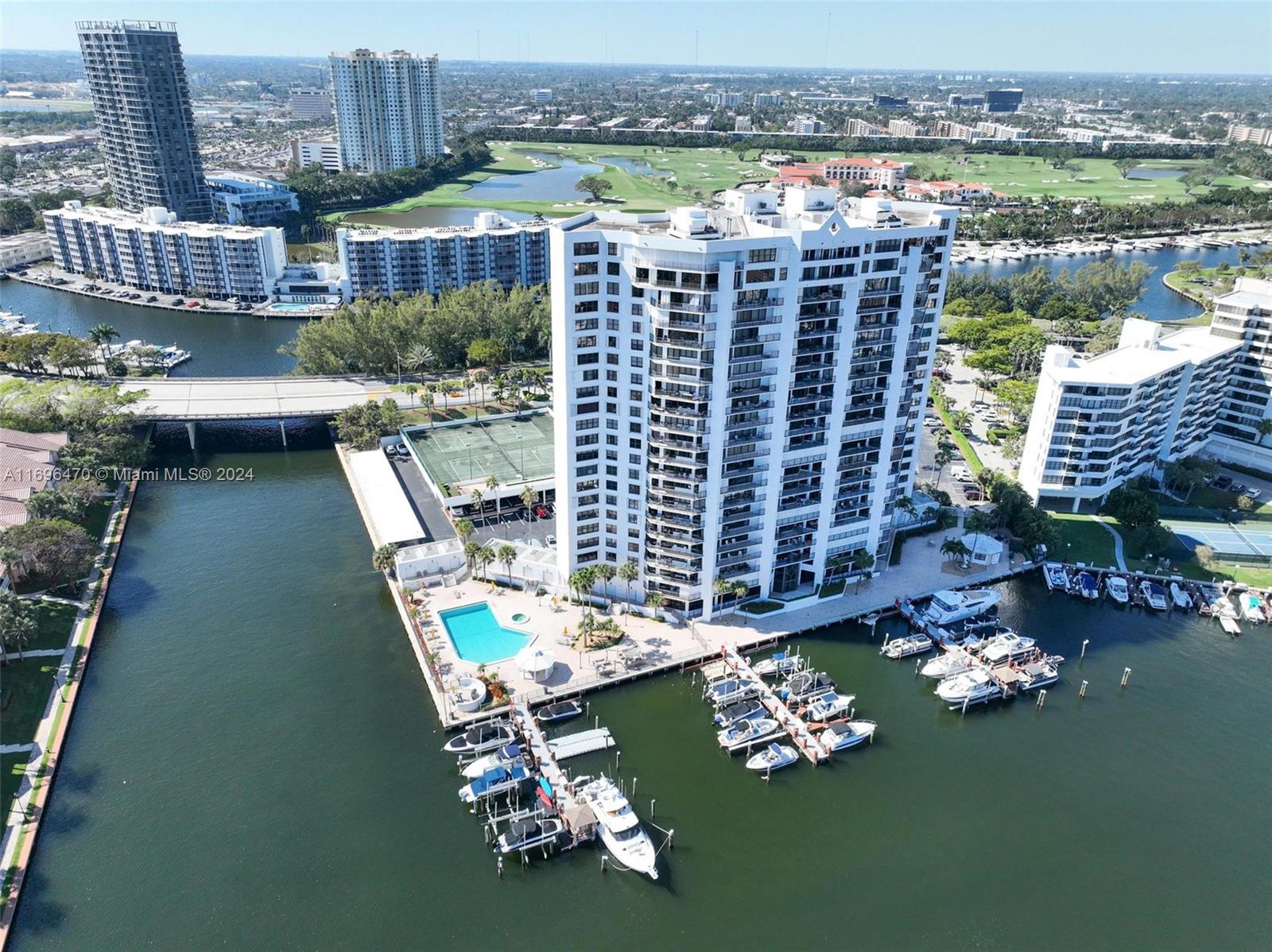ANCHOR BAY CLUB CONDO - Residential