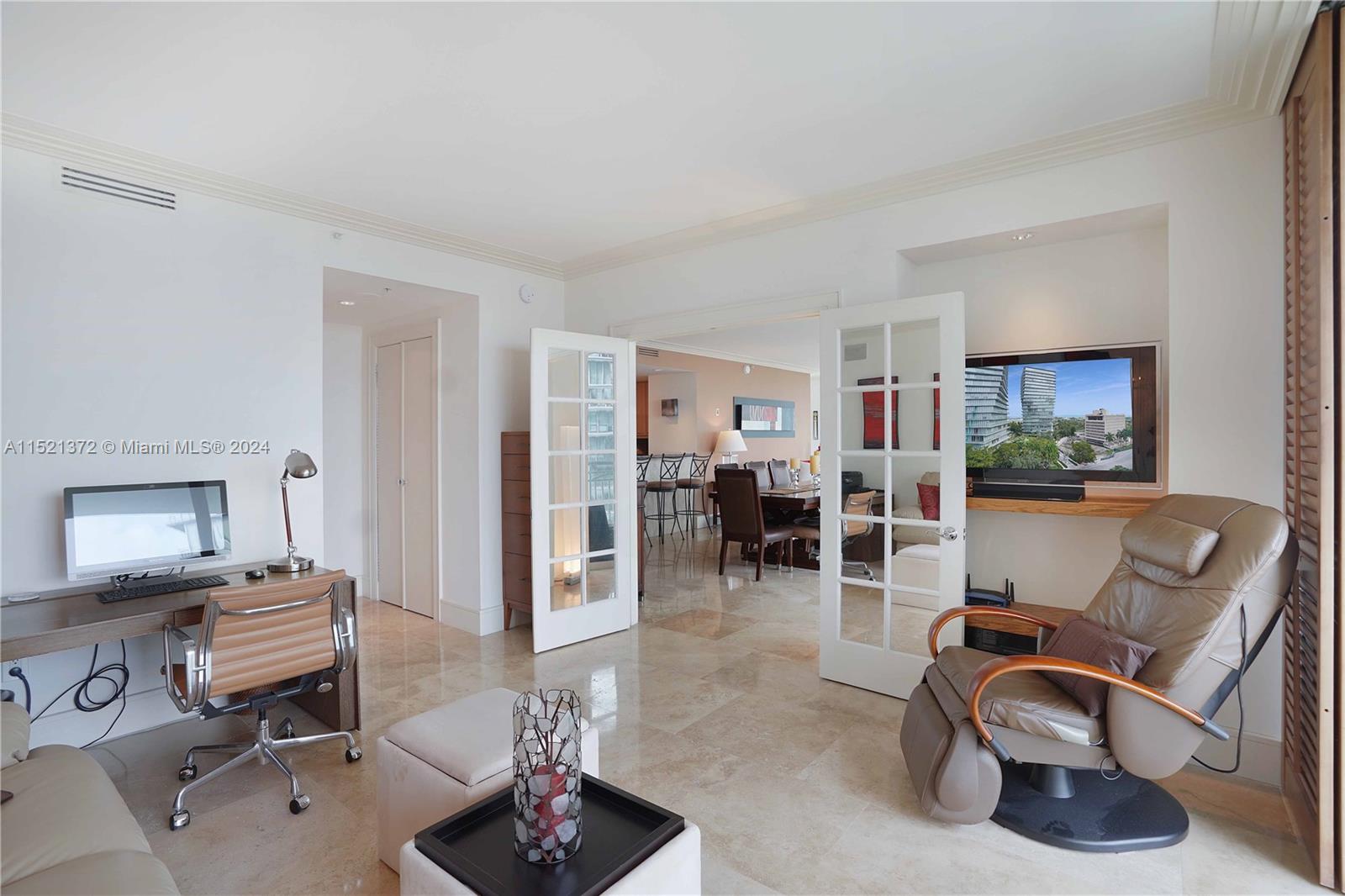 The Executive Residences - Residential