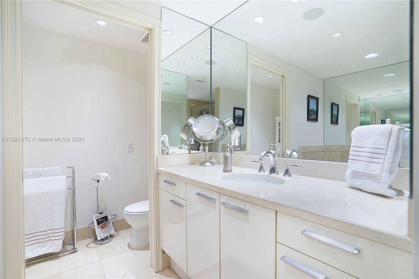 The Executive Residences - Residential