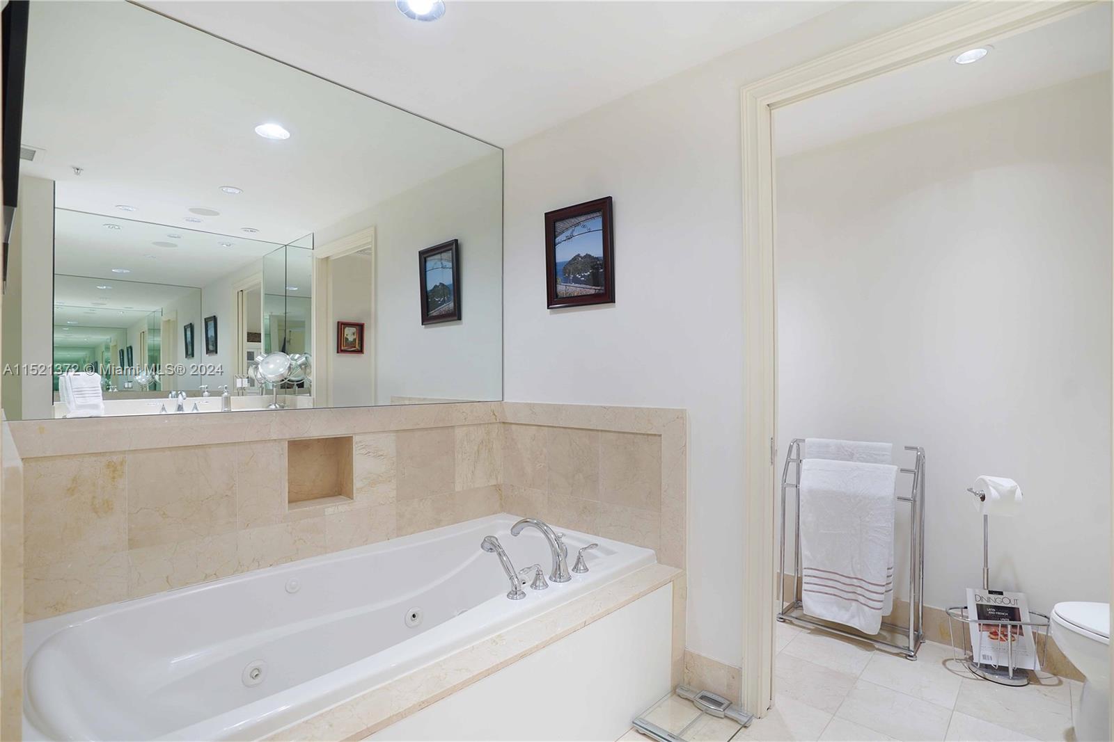 The Executive Residences - Residential