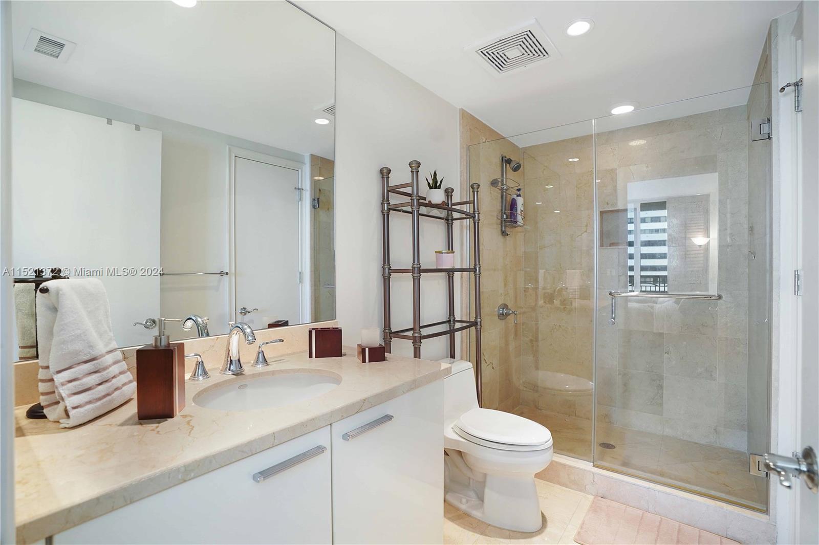 The Executive Residences - Residential