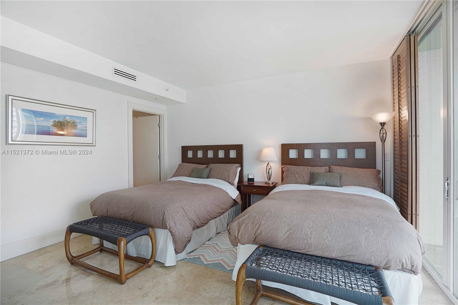 The Executive Residences - Residential