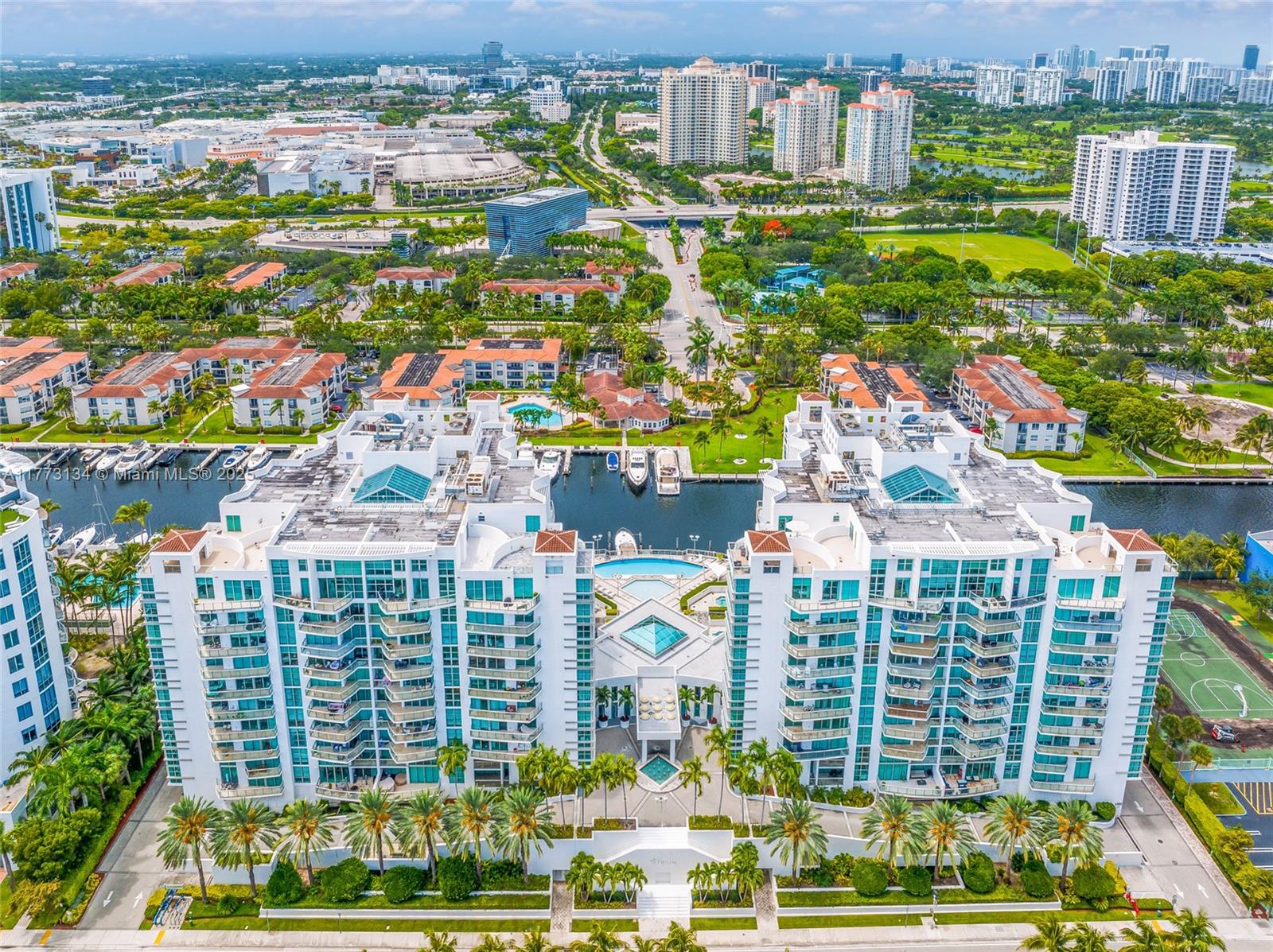 Rental Property at 3131 Ne 188th St 1-910, Aventura, Miami-Dade County, Florida - Bedrooms: 2 
Bathrooms: 2  - $4,200 MO.
