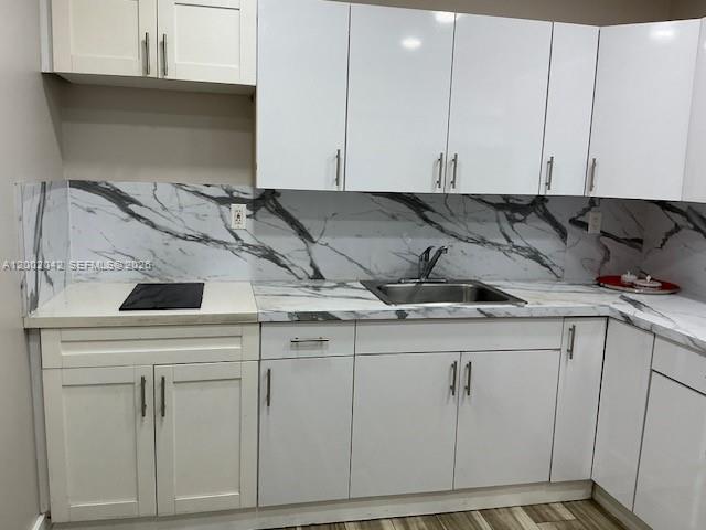 BRICKELL RIVERVIEW - Residential Lease