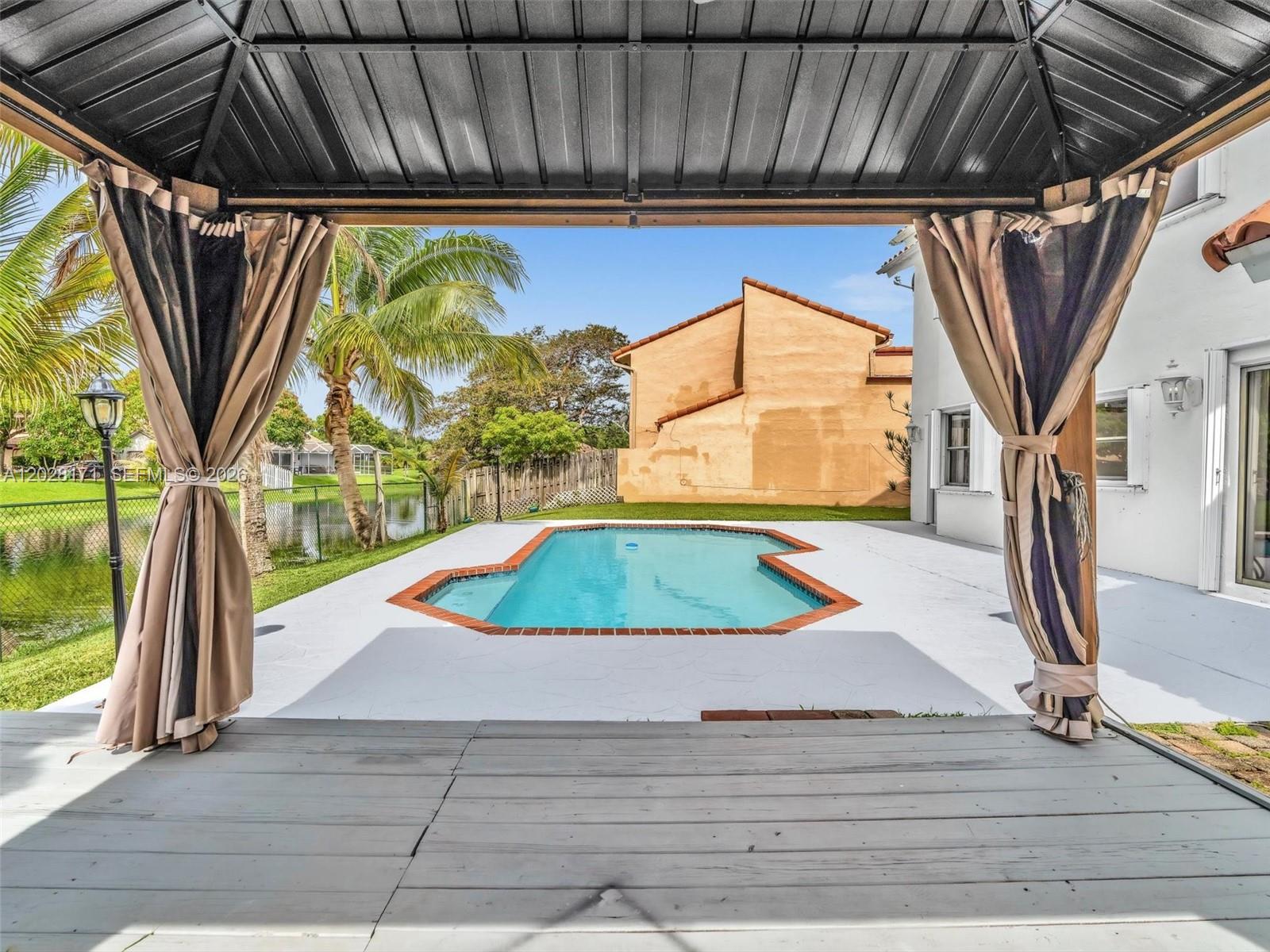 11980 S Aviary Dr