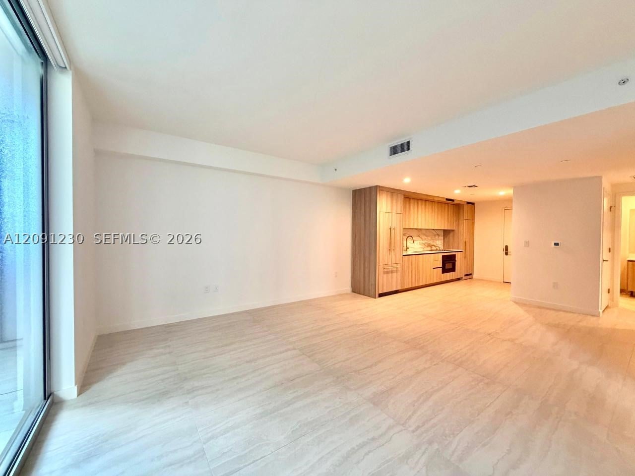77 SE 5th st 2506