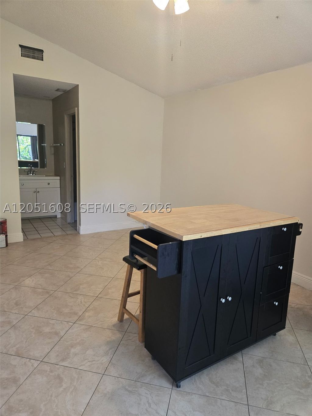 Photo of 818 E Palm Run Dr #0, North Lauderdale, FL 33068 (MLS # A12051608)