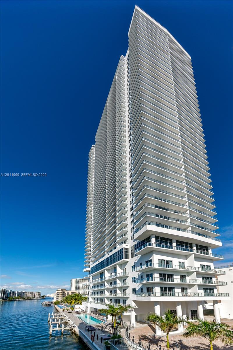 4010 SOUTH OCEAN CONDO HO - Residential