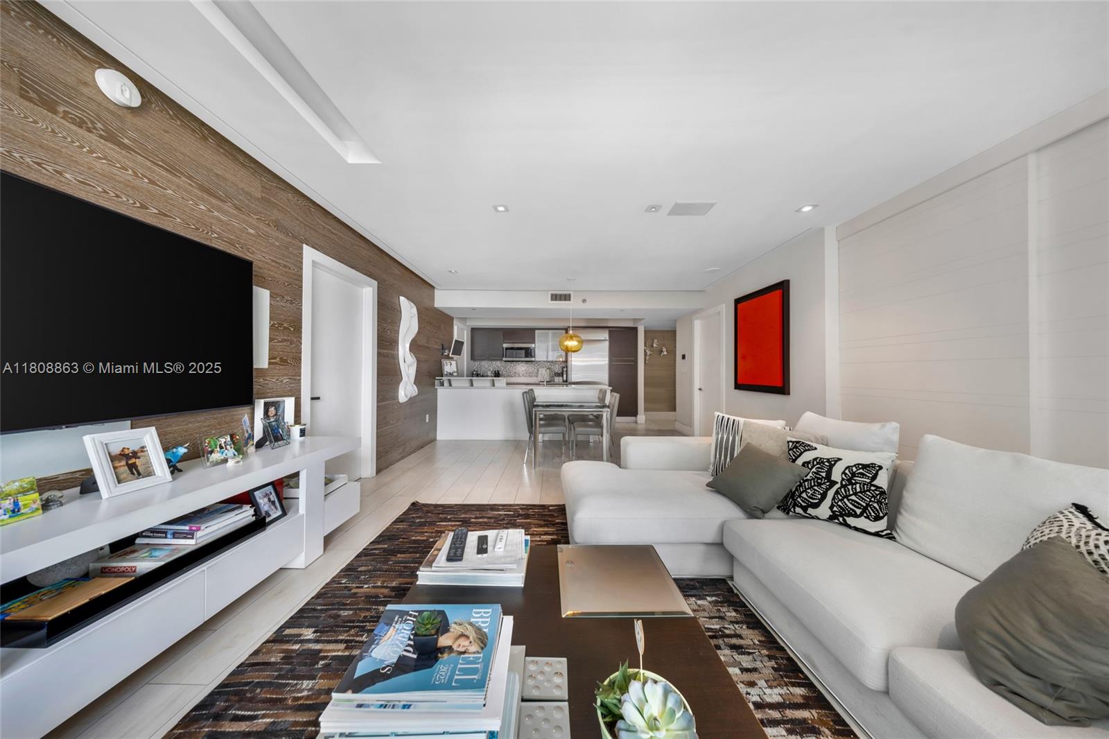 500 BRICKELL WEST CONDO - Residential