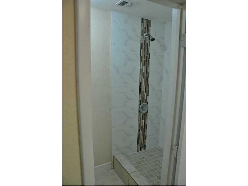 21ST CENTURY HOMES 3RD SE - Residential