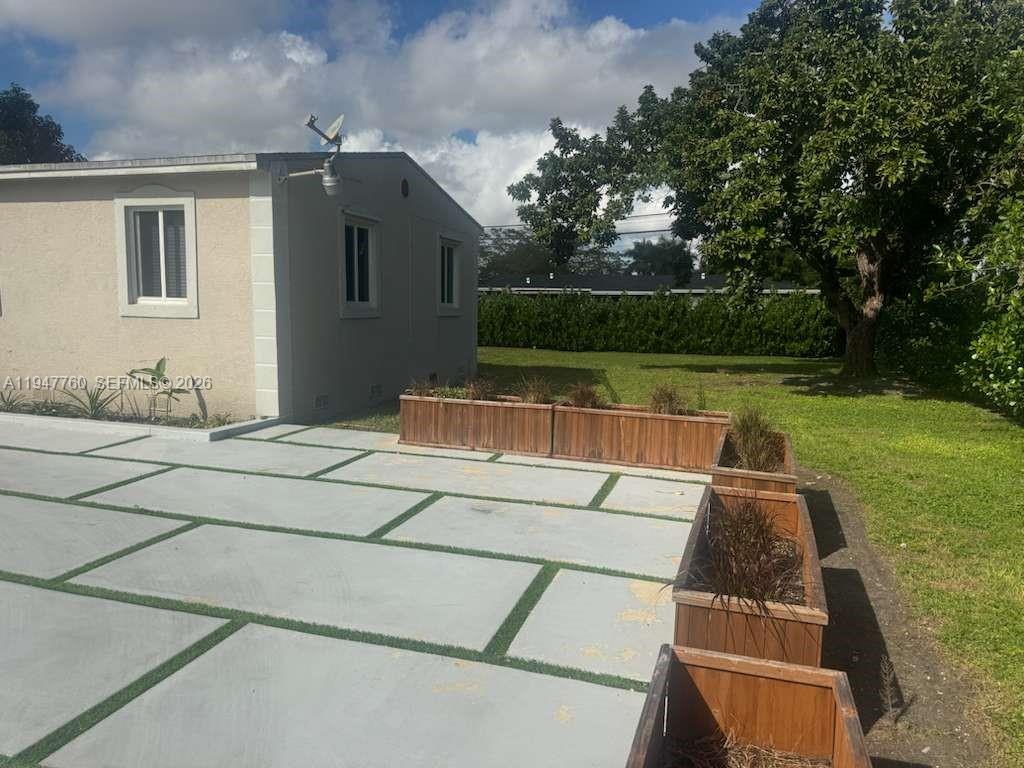 BISCAYNE GARDENS SEC F PT - Residential