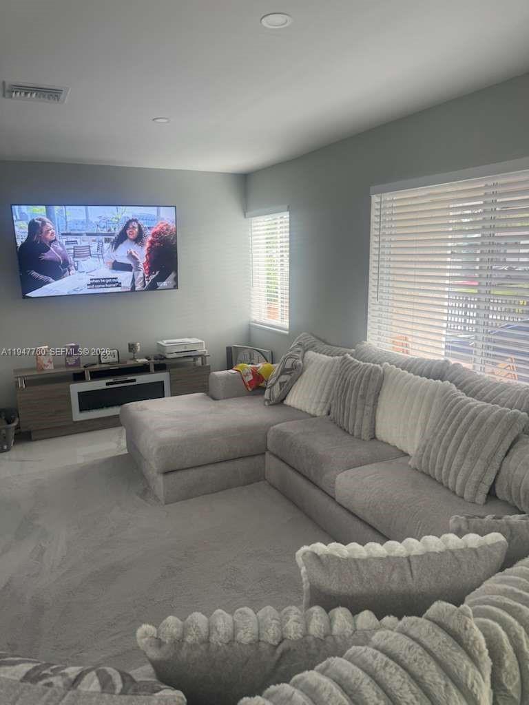 BISCAYNE GARDENS SEC F PT - Residential