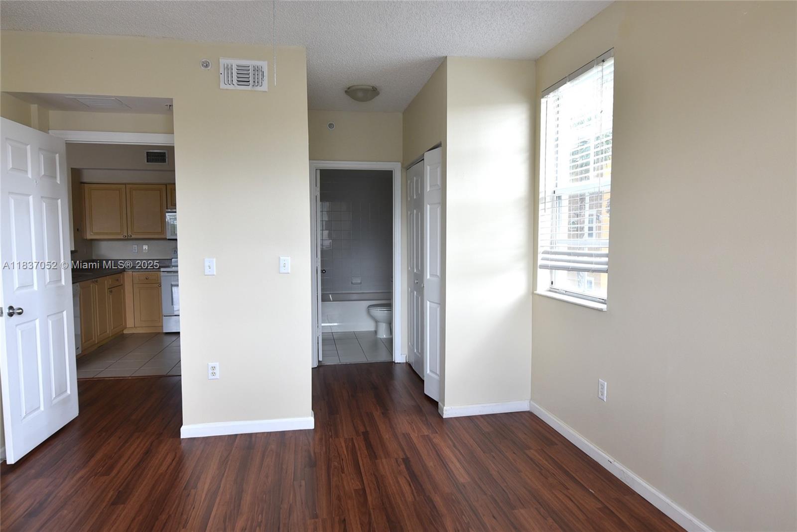 EL-AD RESIDENCES AT MIRAM - Residential