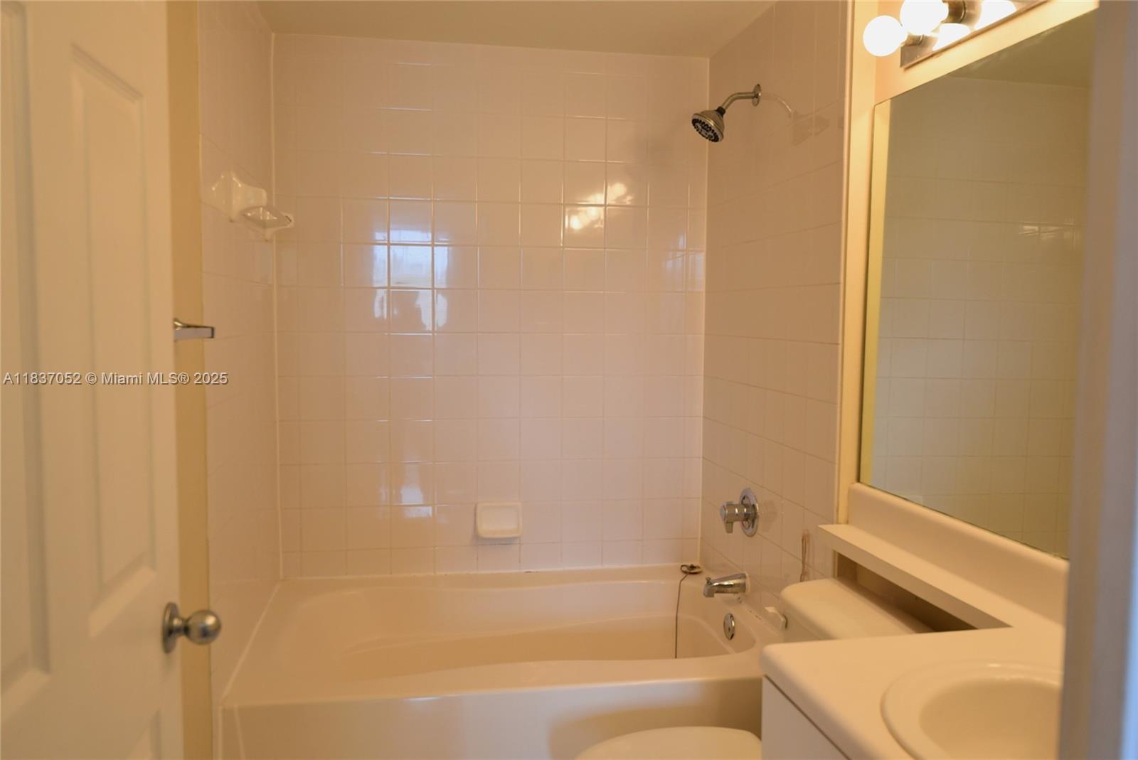 EL-AD RESIDENCES AT MIRAM - Residential