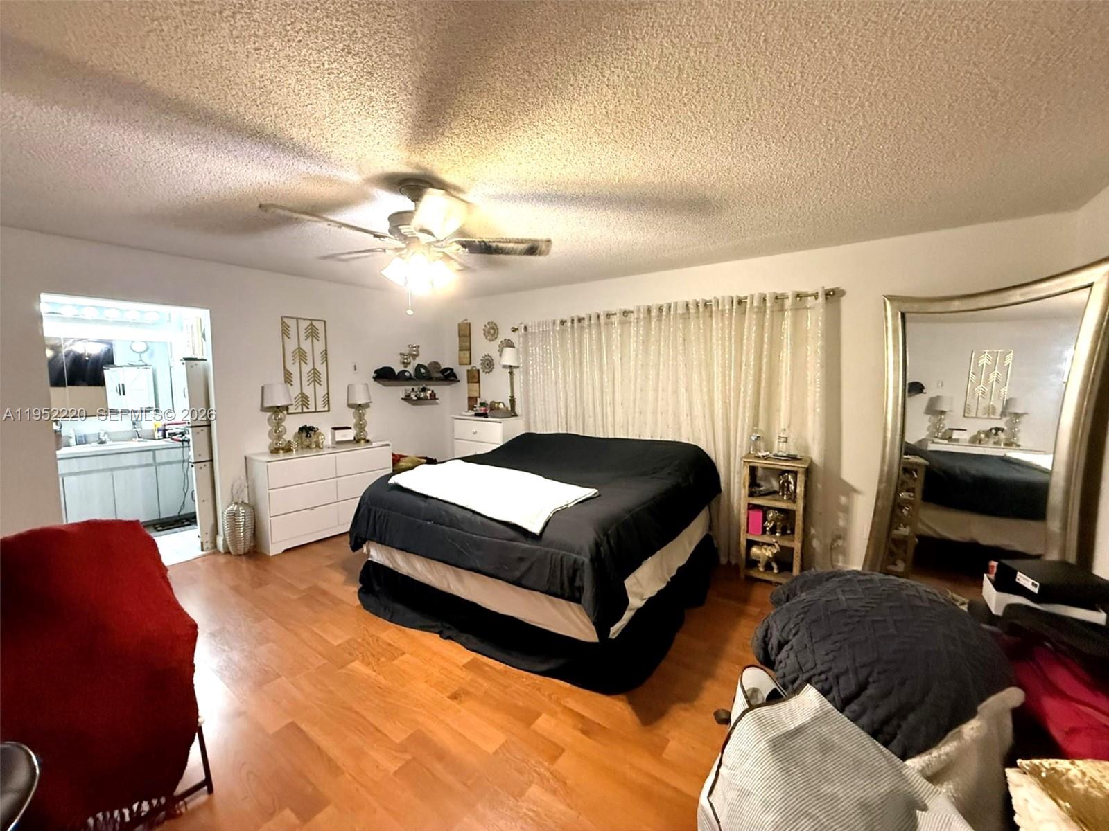 PASADENA LAKES SOUTH - Residential