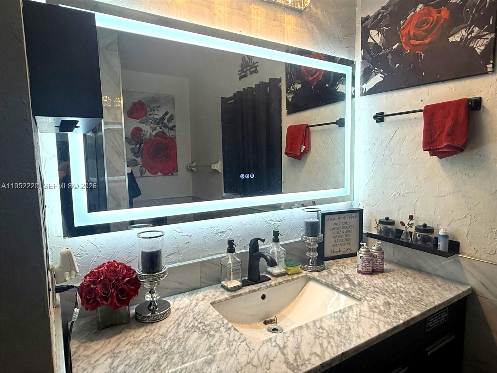 PASADENA LAKES SOUTH - Residential