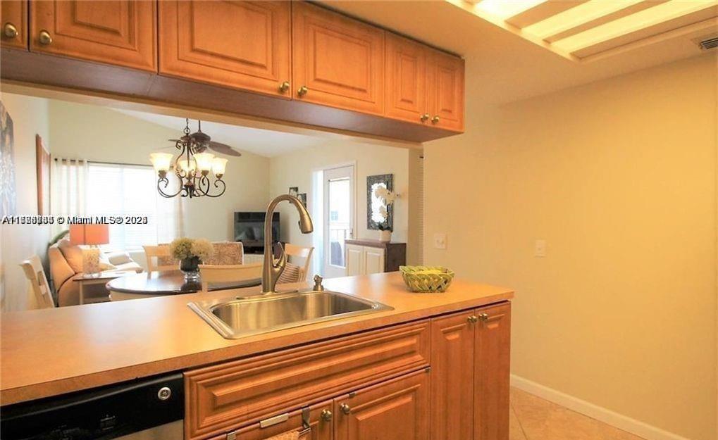559 Waterside Dr 559