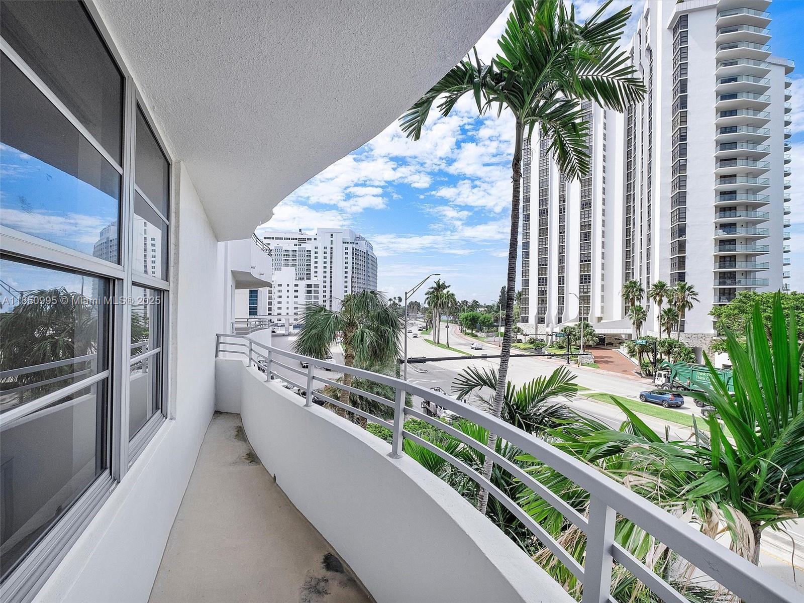 OCEANSIDE PLAZA CONDO - Residential