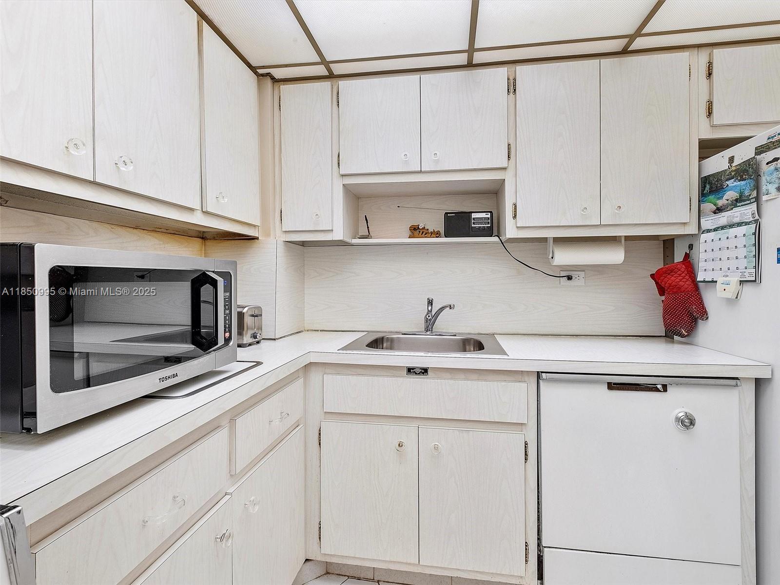 OCEANSIDE PLAZA CONDO - Residential