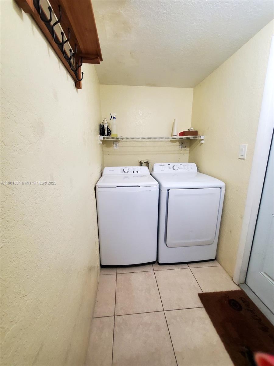 DRIFTWOOD ACRES NO 5 - Residential Lease