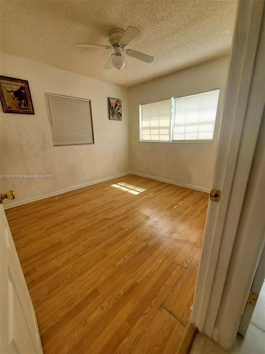 DRIFTWOOD ACRES NO 5 - Residential Lease