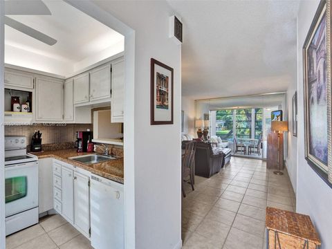 5003 NW 35th St 404, Lauderdale Lakes, FL 33319 - MLS#: A11504284