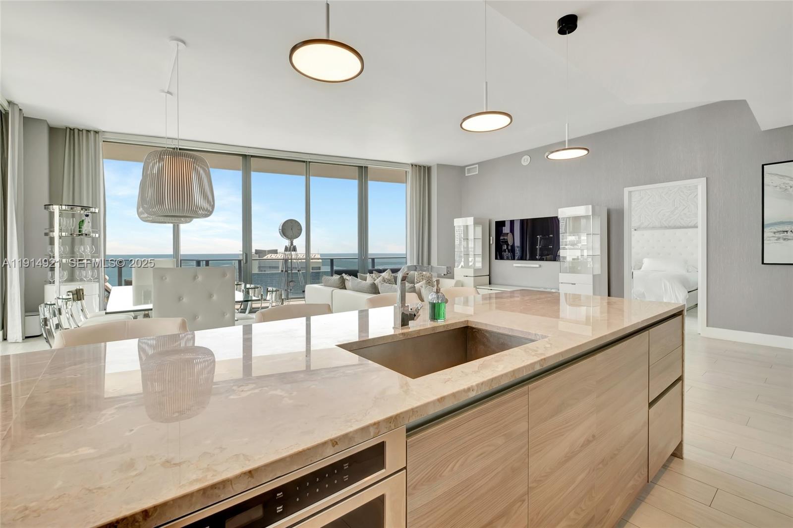 1300 S MIAMI AVENUE CONDO - Residential