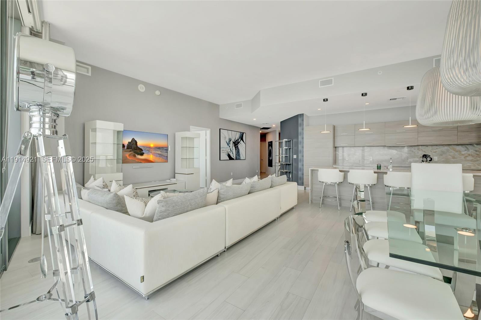 1300 S MIAMI AVENUE CONDO - Residential