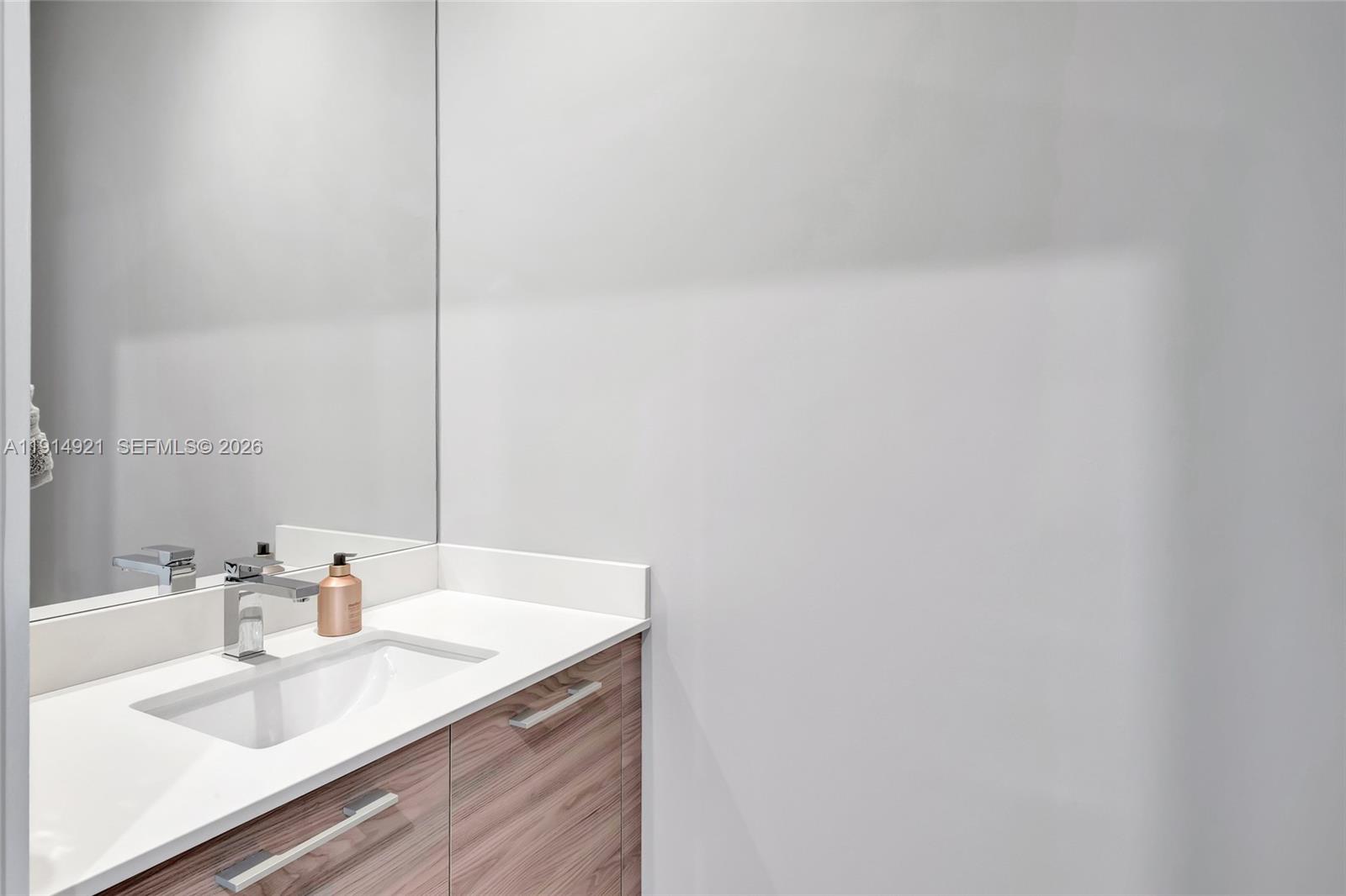 1300 S MIAMI AVENUE CONDO - Residential