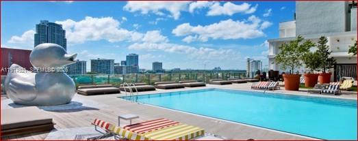 1300 S MIAMI AVENUE CONDO - Residential